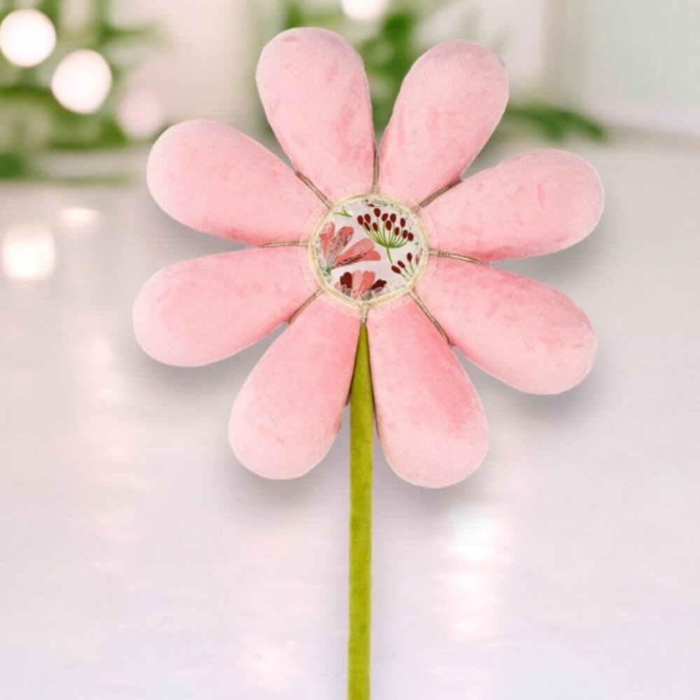 Pink Flower Shape Pick